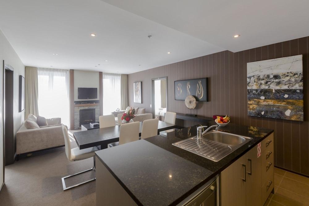 Queenstown Village Apartments Экстерьер фото