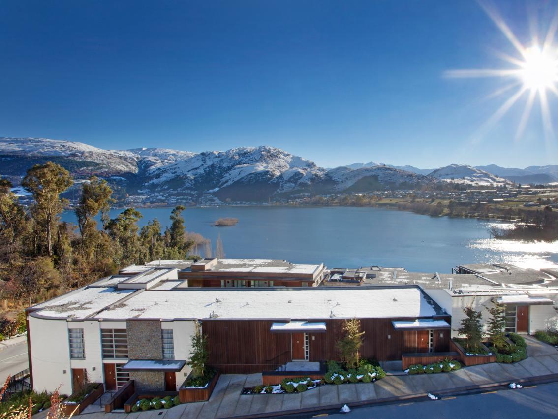 Queenstown Village Apartments Экстерьер фото