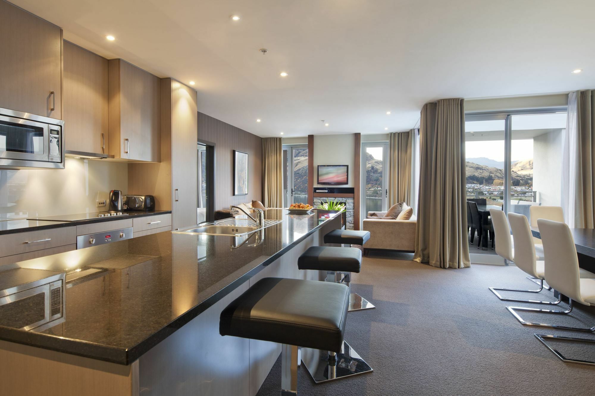 Queenstown Village Apartments Экстерьер фото